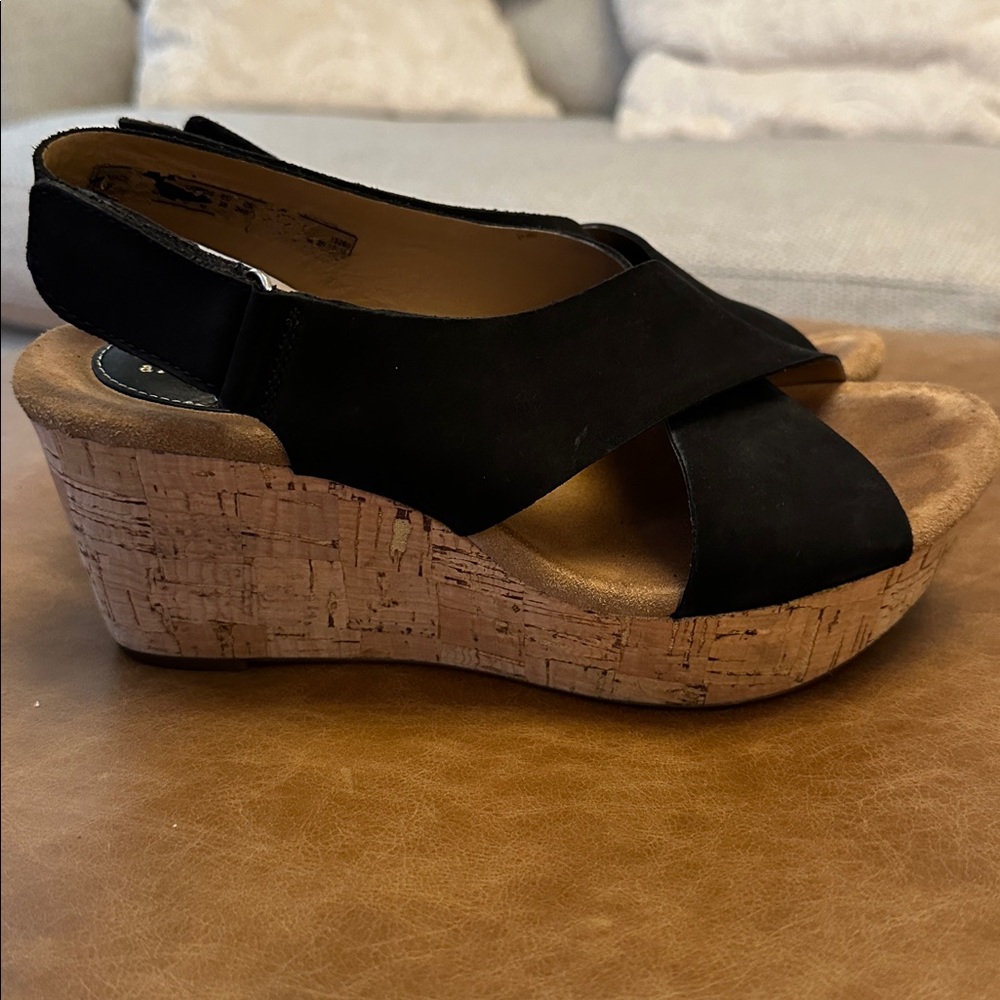 Clarks Black Suede Crisscross Slingback Wedge Sandals Size 7.5